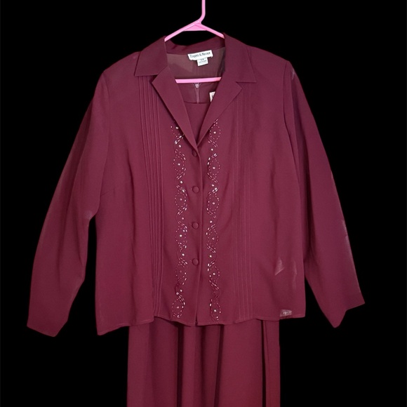 Danny & Nicole 2 pc Sheath Sleeveless Long Sheer Dress Burgundy Beaded Zip 16 - Picture 2 of 12